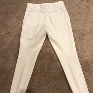 White House Black Market Pants - WHBM skinny leg white dress pants. White House Black Market Pants - WHBM skinny leg white dress pants.